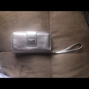 Wristlet